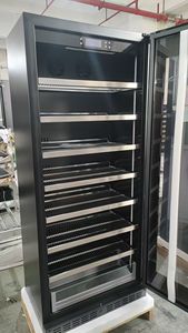 NUELEAD NE-380 - Vinoteca Moderna de Vidrio con Control Digital de Temperatura para Hoteles y Negocios, Color Negro - Product Image 4