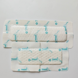 ผลิตภัณฑ์ทางการแพทย์คุณภาพสูง แผ่นปิดแผลซิลิโคนโฟมแบบดูดซับได้ดี ระบายอากาศได้ พร้อมขอบปิดแผล ช่วยเร่งการสมานแผล - Product Image 2