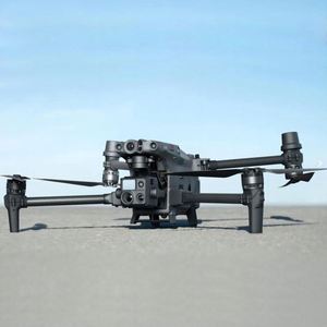 Version Globale Matrice 30T Drone M30T Enterprise avec Capteur Télémètre Laser Infrarouge Quadricoptère UAV en Stock - Product Image 1