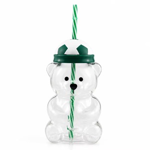 Vente <span class=keywords><strong>en</strong></span> gros : Tasse à café <span class=keywords><strong>en</strong></span> verre transparente à paroi simple, sans BPA, modèle 2026 Football Teddy Bear Cup, avec couvercle et paille, pour cadeau - Product Image 4