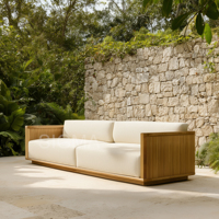 Canapé individuel de luxe en teck avec détails côtelés verticaux, fauteuil d'extérieur imperméable en tissu bouclé moderne pour terrasse de piscine
