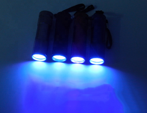 Mini Linterna UV de 9 LED, 395nm, Ultravioleta, Aleación de Aluminio, Color Negro, para Detección de Agentes y Objetos Fluorescentes - Product Image 6