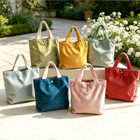Sac à bandoulière brodé personnalisé grande capacité, écologique et portable, idéal pour la plage et le quotidien, pour femmes - Vente en gros mode