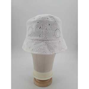 หมวกบักเก็ตลูกไม้สีขาว M สไตล์ลำลอง - Product Image 3