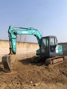 Mini-excavatrice Kobelco SK75 d'occasion de haute qualité, importée du Japon, excavatrice hydraulique sur chenilles d'occasion, certifiée CE, avec brise-roche - Product Image 1