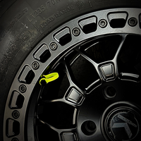 Valve de dégonflage de pneu durable à conception torsion et traction, vente en gros pour clubs et distributeurs tout-terrain