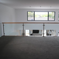Rampe en verre à hauteur réglable avec balustrade en acier inoxydable pour la sécurité du pont et du bord de la piscine