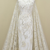 Tissu de dentelle de mariage en polyester fait main par un fabricant chinois avec perles, broderie de luxe et sequins pour robes