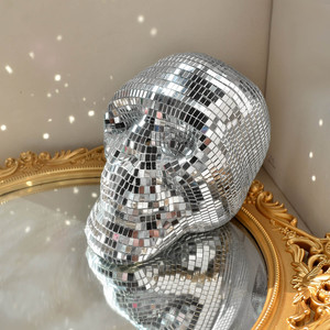 Bola de Discoteca con Calavera Reflectante y Cadena, Adorno Retro de Calavera para Halloween, Decoración para Hogar, Bar y Fiestas, Venta al Por Mayor - Product Image 6