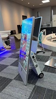 Señalización Digital Exterior con Soporte, Reproductor LCD Ultrafino con Batería Móvil y Software Incluido