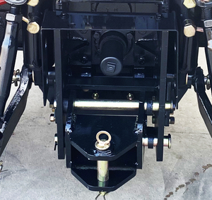 Porte-équipements agricole TT904 4x4, tracteur à roues 4WD avec prise de force 540/720 tr/min - Product Image 3