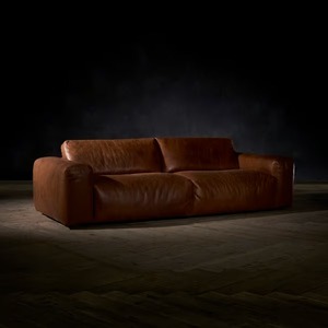 Divano di Lusso in Pelle Lavorata a Mano con Cuciture Minime, Comfort Supremo e Naturale - Product Image 4