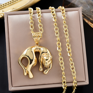Collier pendentif Zeadear unisexe plaqué or, motif panthère, poli, tendance, orné, attrape-regard, vente en gros, mode, personnalisé - Product Image 5