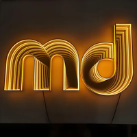 Enseigne lumineuse 3D LED RGB personnalisable avec contrôle par application Bluetooth/WiFi, étanche IP65, pour la publicité, la décoration et la signalisation dans les bars