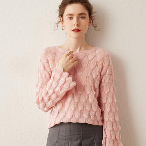 Maglione Pullover in Cashmere a forma di piuma morbida di lusso nuovo alla moda da donna - Product Image 4