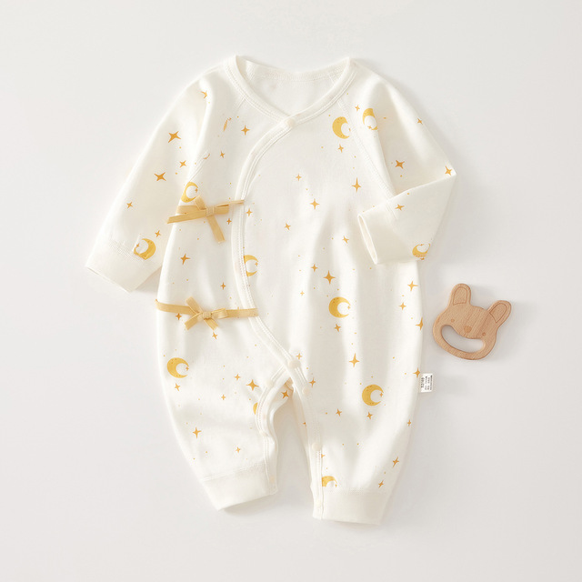 Factory Wholesale/OEM Newborn Baby Jumpsuit Boneless Romper Spring Autumn Pure Cotton Slanted Lace-Up Closure Climbing Clothes