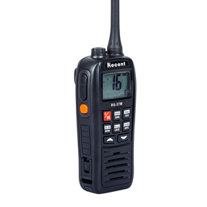 วิทยุสื่อสารทางทะเลแบบพกพา VHF รุ่นใหม่ล่าสุด ราคา 37 ล้านบาท กันน้ำระดับ IP67 พร้อมดีไซน์ลอยน้ำสำหรับใช้งานบนเรือ - Product Image 1