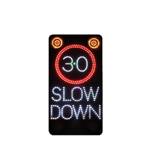 Panneaux <span class=keywords><strong>de</strong></span> signalisation routière LED à activation radar, alimentés à l'énergie solaire, détection longue portée pour les routes à limitation <span class=keywords><strong>de</strong></span> <span class=keywords><strong>vitesse</strong></span> - Product Image 1