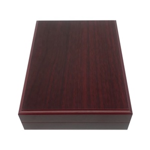 Giải Vô Địch Cao Cấp Thể Thao Bằng Gỗ Hộp Huy Chương Với Nhung Chèn - Product Image 4