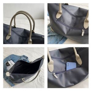 Bolsa de Viaje de Fin de Semana de Diseño Moderno, Bolsa Deportiva de Yoga y Gimnasio, Bolsa de Viaje para Mujer - Product Image 5