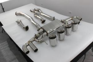 Échappement Catback de haute qualité pour Nissan Gtr/gt-r R35 3.8tt 2008-2023 Ss304 Y tuyau tuyau d'échappement silencieux système d'échappement d'échappement - Product Image 5