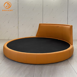 Muebles personalizados de tamaño grande, cama de plataforma redonda moderna, marco de madera de cuero naranja, bajo pedido, a la venta - Product Image 3