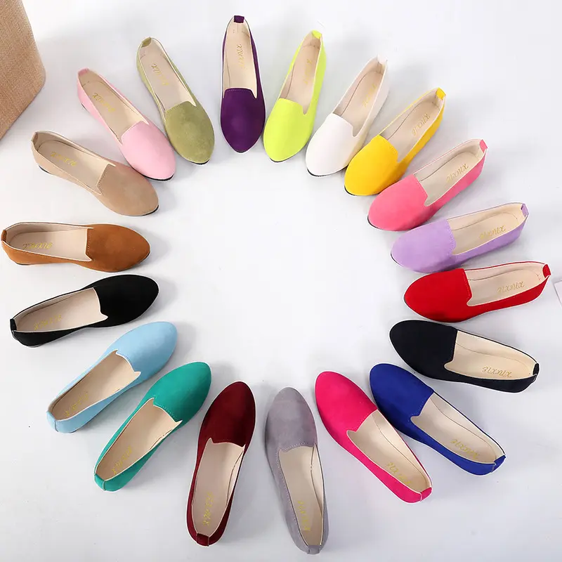 Cheap Wholesale Solid Color Casual Flat Shoes Women Ladies Large Size Comfortable Trendy Girls Loafers