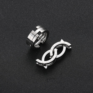 Nuova moda in acciaio inox Kissing Fish Ring da uomo Hip Hop moda trasformabile accessorio collana - Product Image 4