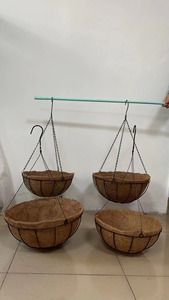 Hot Sale Metal Wire <strong>Baskets</strong> with 8 Inch Coco Liner <strong>Hanging</strong> Pots for Plants <strong>Indoor</strong>, <strong>Hanging</strong> Flower Pots for Railings - Product Image 6