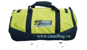 กระเป๋าเดินทางแบบดัฟเฟิลดีไซน์โลโก้ออกแบบได้ตามต้องการสีเหลืองและสีฟ้าผลิตในเวียดนาม - Product Image 2