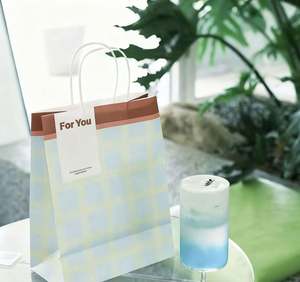 Bolsas de Papel a Cuadros de Cuero para Té con Leche, Repostería, Comida para Llevar y Regalos Festivos de Cumpleaños - Product Image 2