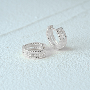 Pendientes de Aro Trenzados de Plata de Ley S925 CANNER, Joyería Chapada en Oro de 18K con Circonitas, Pendientes de Aro Gruesos Trenzados para Mujer - Product Image 2