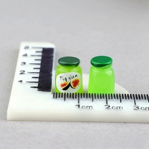 Botella de mermelada ficticia al por mayor, bonitas artesanías de resina, accesorios de resina en miniatura, dijes de resina para Decoración - Product Image 6