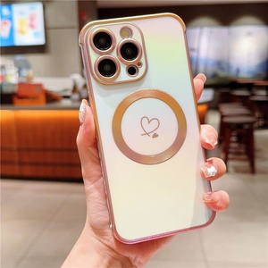 Funda para Teléfono con Diseño de Corazón y Degradado Brillante con Recubrimiento Láser para iPhone 17 16 15 14 13 12 11 Pro con Funda Magnética - Product Image 4