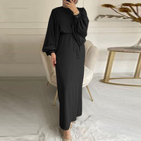 Lanterne longue taille plus pour femmes. -Robe musulmane à manches Vêtements islamiques islamiques Robes musulmanes de base de couleur unie pour femmes