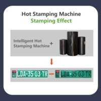 Machine de marquage à chaud automatique pour l'impression par transfert thermique des plaques d'immatriculation de voitures