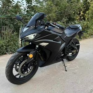 Motocicleta Deportiva Kawasaki1 250 de Alto Rendimiento, Motor de Gasolina de Dos Cilindros en Paralelo Refrigerado, Cilindrada 200-40, Velocidad Máxima >80 km/h - Product Image 5