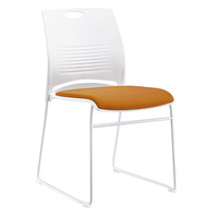 Table de conférence avec cadre en PP pour salle de formation Chaise de bureau moderne empilable en métal blanc