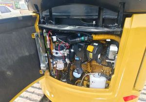รถขุดขนาดเล็ก CAT 302E มือสอง รถขุดเล็ก Caterpillar 302E ของแท้ รถขุดขนาดเล็ก Caterpillar มือสองสำหรับขาย - Product Image 5