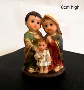 Nacimiento de la Sagrada Familia en Resina en Stock, Set Religioso Católico Pintado a Mano, Estatua Duradera Marca Ennas, Escultura de la Estatuilla de Jesús - Product Image 2