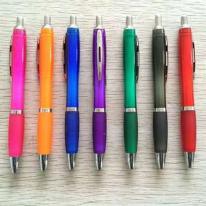 सबसे ज्यादा बिकने योग्य प्लास्टिक पेन के साथ 1.0 मिमी लेखन चौड़ाई कस्टम लोगो बॉलपॉइंट पेन स्टॉक के साथ त्वरित शिपमेंट के लिए उपलब्ध - Product Image 4