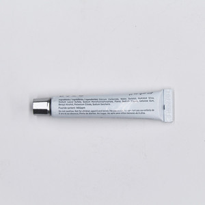 <span class=keywords><strong>Dentifrice</strong></span> <span class=keywords><strong>Signal</strong></span> en tube aluminium 10g – Blanchissant, Nettoyant, Protection contre les caries, Fluorure – Idéal pour les voyages et l'hôtellerie – Éco Unilever - Product Image 6