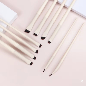 <span class=keywords><strong>Pinceau</strong></span> à sourcils angulaire à tête plate ultra-fine avec logo personnalisé, 10 pièces, poils synthétiques, manche en plastique, <span class=keywords><strong>pinceau</strong></span> à maquillage portable pour les yeux, <span class=keywords><strong>pinceau</strong></span> à eye-liner - Product Image 1