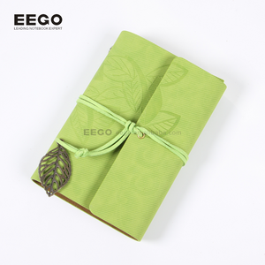 Tùy Chỉnh A6 Cổ Điển Handmade Treo Kim Loại Biểu Tượng PU Da Du Khách Nhẫn Chất Kết Dính Tạp Chí Máy Tính Xách Tay Với Dây Đeo - Product Image 6