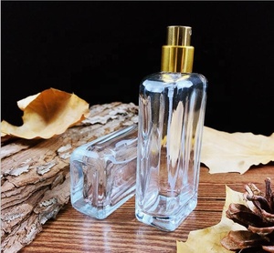 Venta al por mayor botella <span class=keywords><strong>de</strong></span> perfume <span class=keywords><strong>50ml</strong></span> bayoneta agua <span class=keywords><strong>de</strong></span> tóner transparente <span class=keywords><strong>de</strong></span> la botella <span class=keywords><strong>de</strong></span> spray <span class=keywords><strong>de</strong></span> perfume para hombres y mujeres - Product Image 4