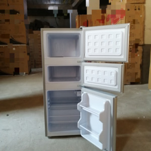 Refrigerador Doméstico de Tres Puertas de Acero Inoxidable con Descongelación Manual y Ahorro de Energía, Modelo 152, para un Mayor Rendimiento - Product Image 2