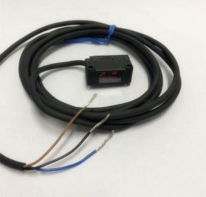 Sensor Fotoeléctrico KE-YENCE PZ-G41P de Largo Alcance, Difuso, PNP, LED Rojo, 1m, para Automatización - Product Image 4