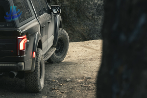 Rines Todoterreno KMC ATTACK con Patrón de Pernos para Ford F150 Raptor y Chevy Suburban - Product Image 6