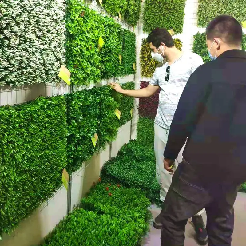 كريم حماية من الشمس الاصطناعي ميلانو ضد الأشعة فوق البنفسجية مصممة لنباتات خضراء للحدائق وتزيين الحوائط والعشب الخارجي