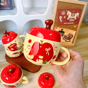 Taza <span class=keywords><strong>de</strong></span> manzana Taza <span class=keywords><strong>de</strong></span> cerámica americana encantadora Taza <span class=keywords><strong>de</strong></span> agua roja <span class=keywords><strong>de</strong></span> alto nivel <span class=keywords><strong>de</strong></span> apariencia para niñas con regalo <span class=keywords><strong>de</strong></span> mano con tapa taza <span class=keywords><strong>de</strong></span> café - Product Image 3